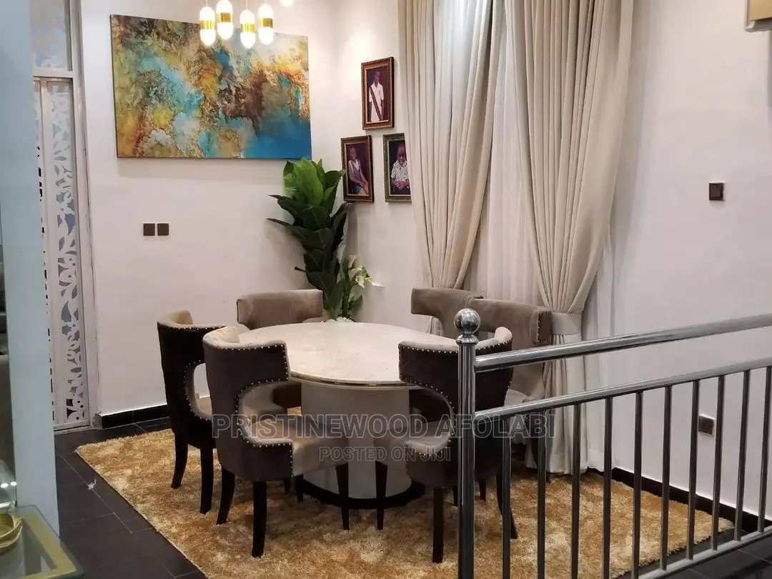 Dining Set by Pristine Wood