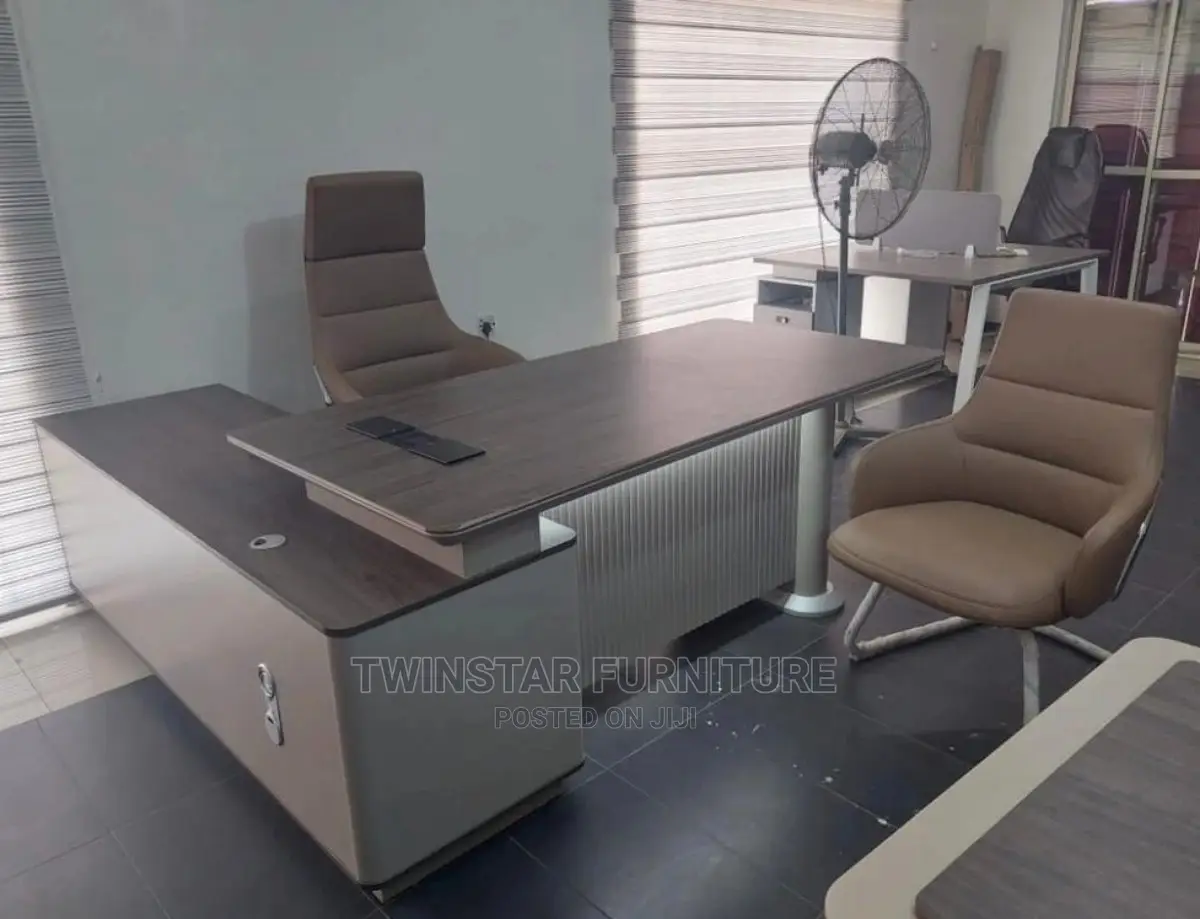 New Modern Executive Office Table With Extension 2mtr