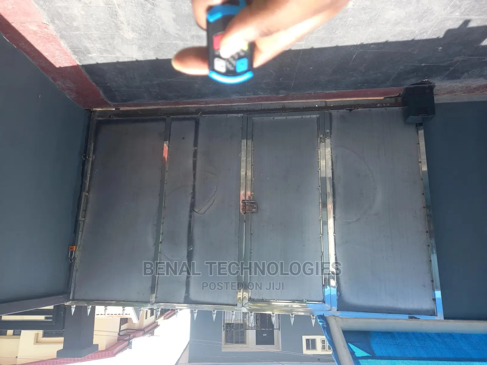 High Standard Automatic Remote Gate Machine in Ikeja