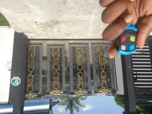 Photo - Very Durable Automatic Remote Gate Machine in Ogba