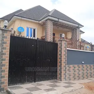 Furnished 3bdrm Apartment in Newsite Off Navy, Satellite Town for rent