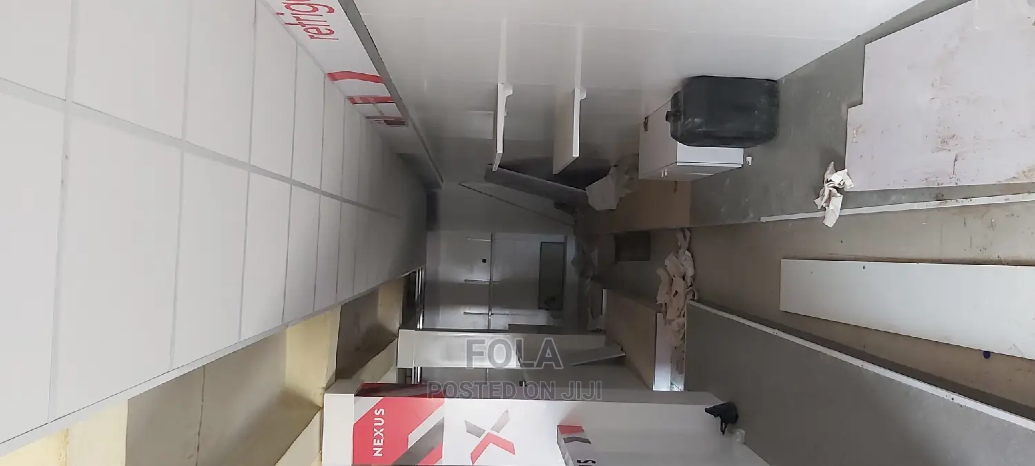 Suspended Ceilings With Grids