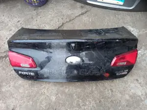 Complete Boot for Kia Cerato 2010 Sport