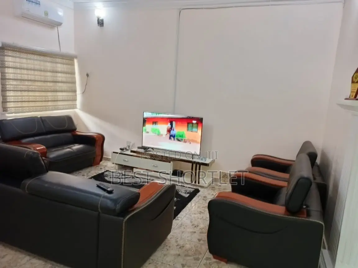 Spacious 1 Bedroom in a Shared Space