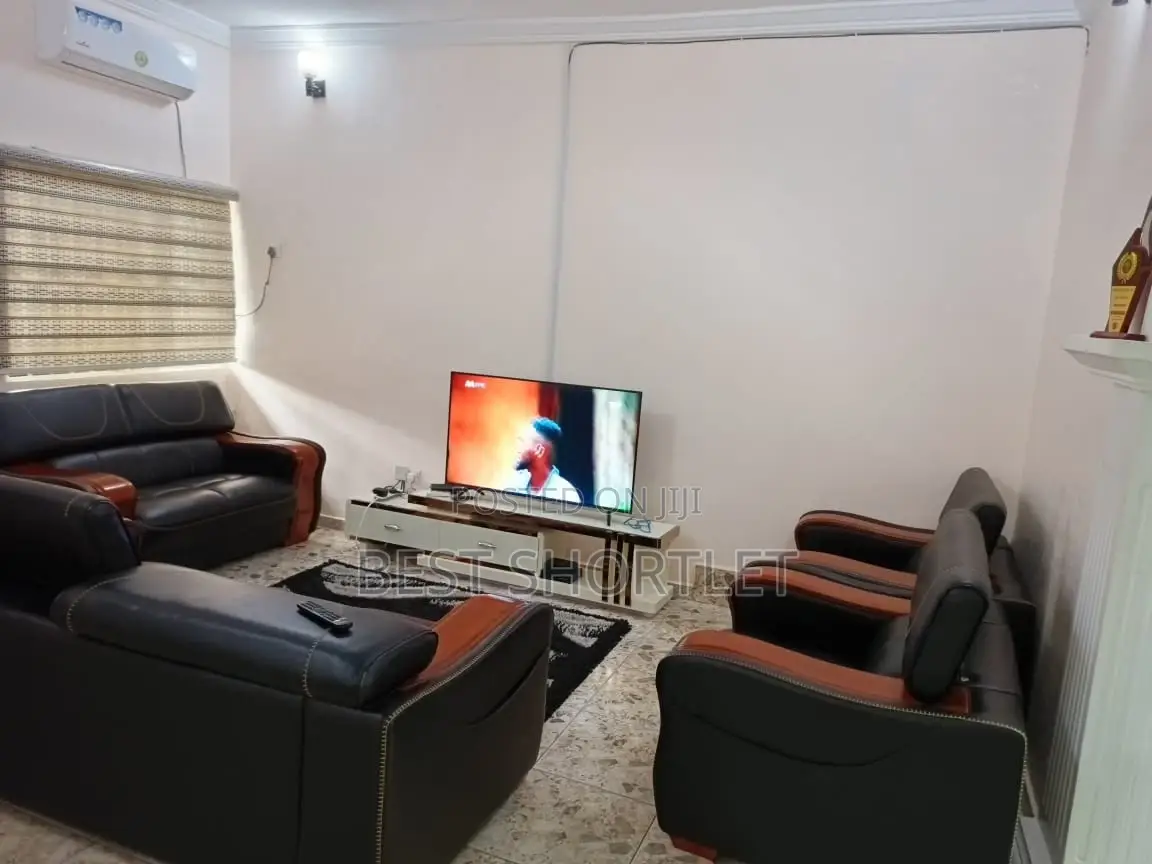 Spacious 1 Bedroom in a Shared Space