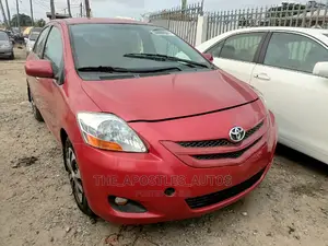 Toyota Yaris Sedan 2007 Red