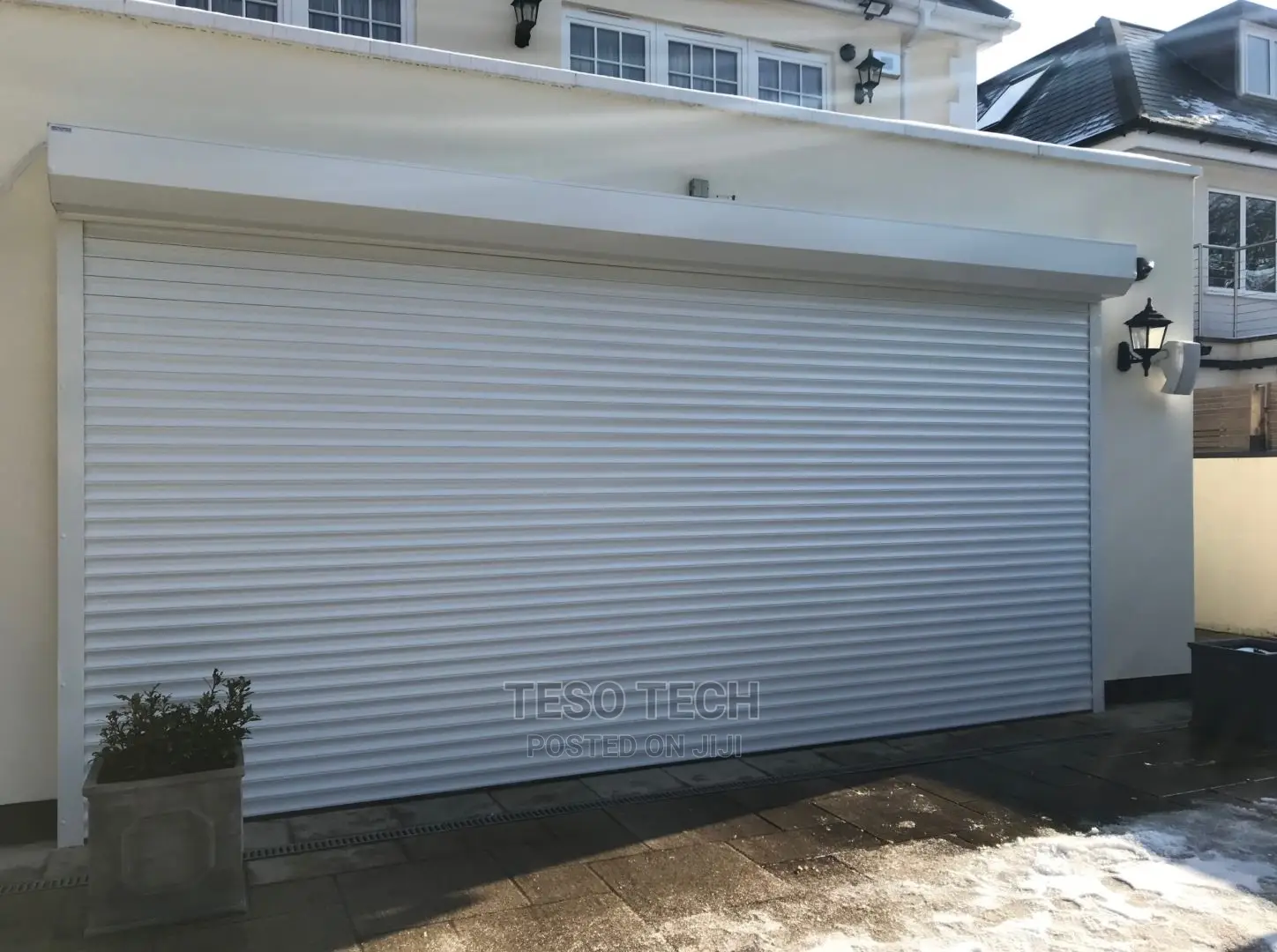 Roller Shutter by Teso Tech