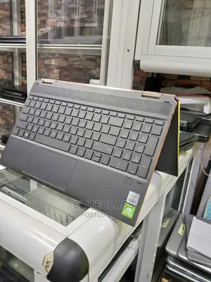 HP Spectre 16GB Intel Core I7 SSD 512GB Laptop.