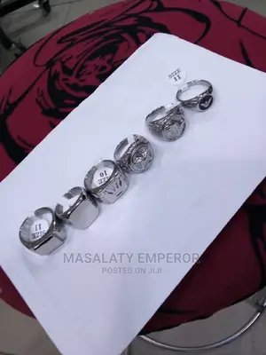 Photo - Unique Rings
