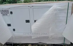 Semi-Silent Sp40 Perkins Soundproof Diesel Generator