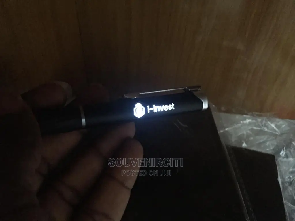 Led Pens / Light Up Pens