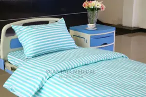 High Quality Medical Bed Sheet and Pillows for Hospital