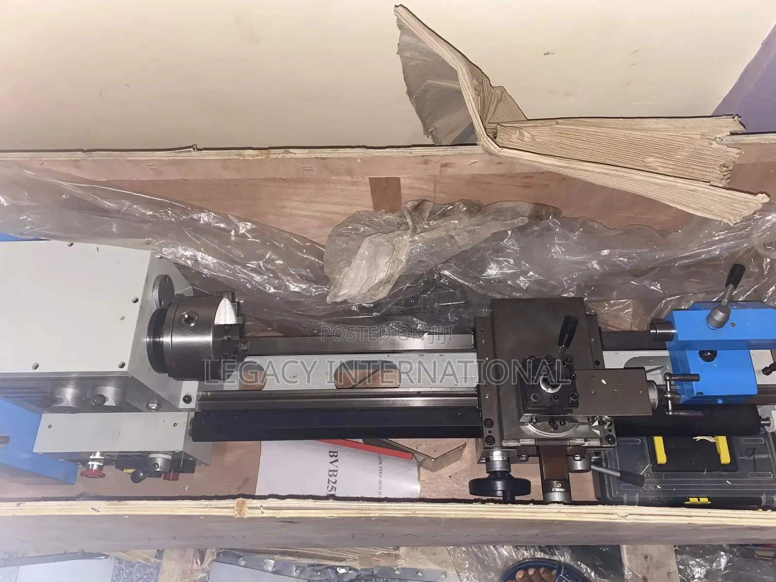 Lathe Machine 700mm