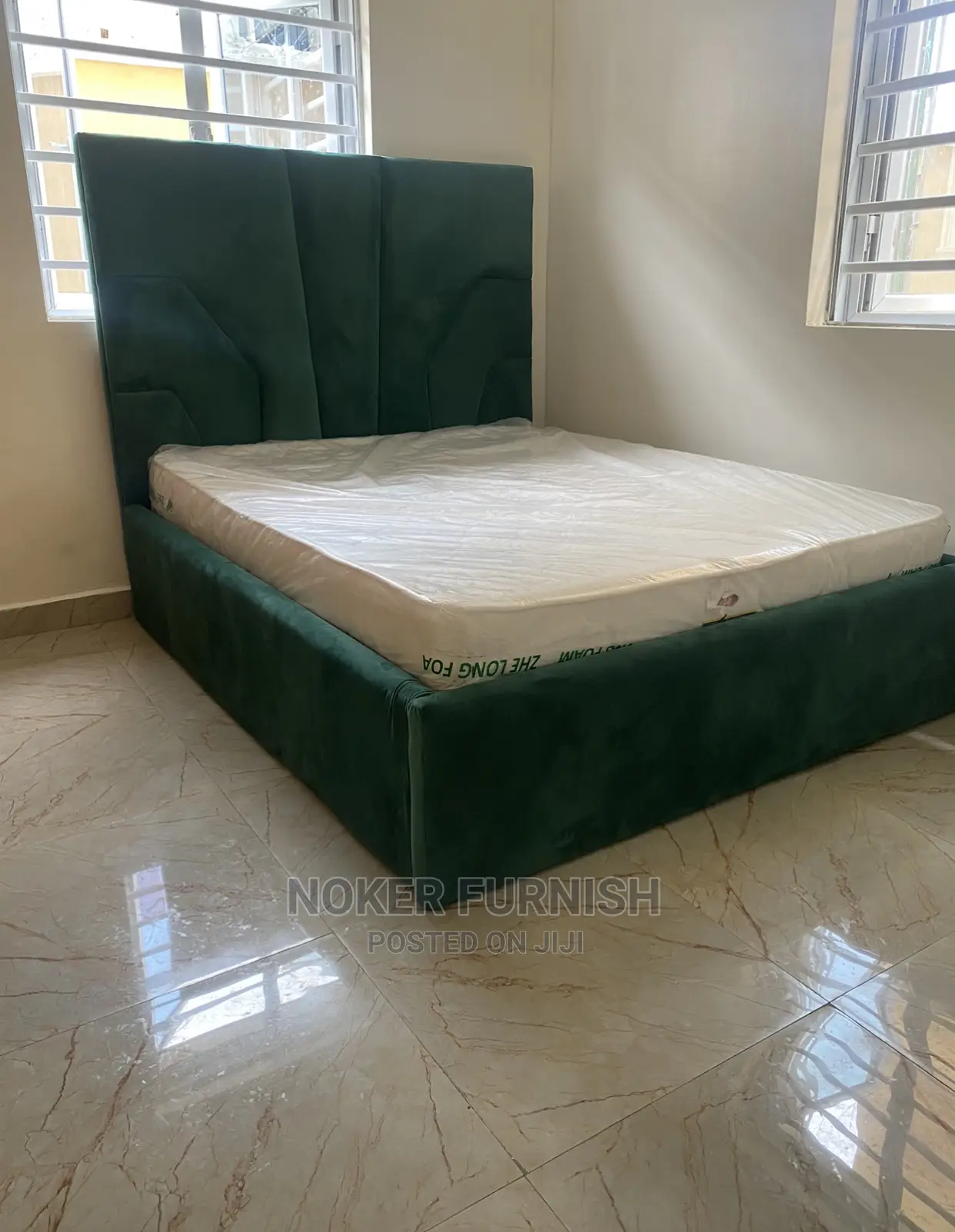 Available Sofa’S Bed 5ft X 6 Size