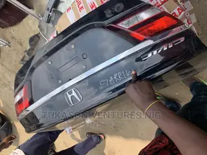 Boot 2014 Honda Civic Complete
