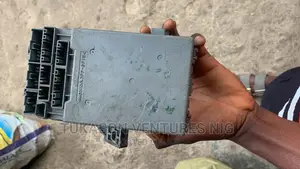 Fuse Box 2007 Honda CR-V