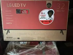 32 Inche With Free Wall Bracket TV