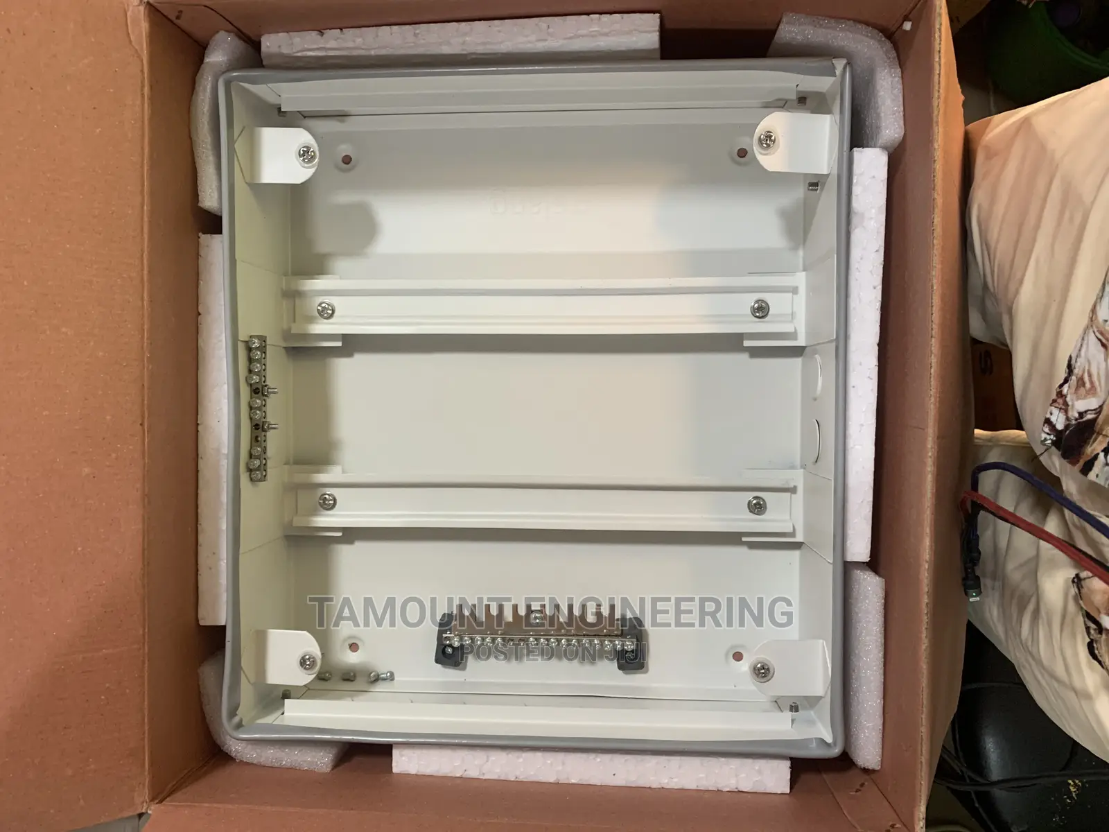 18way Distributor Board