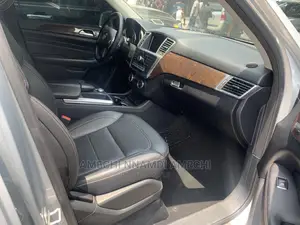 Mercedes-Benz M Class ML350 4MATIC 4dr SUV AWD (3.5L 6cyl 7A) 2015