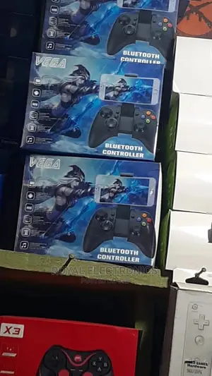 Brand New Bluetooth Controller for Android Phone and iPhone