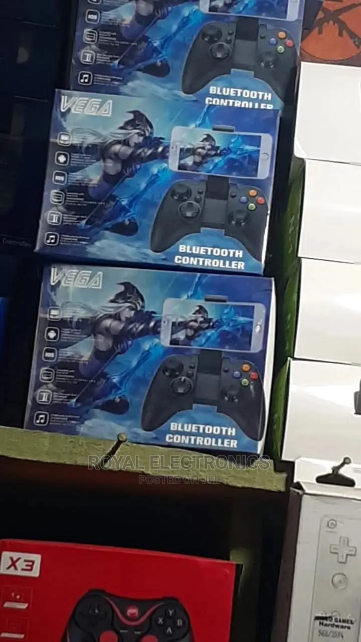 Brand New Bluetooth Controller for Android Phone and iPhone