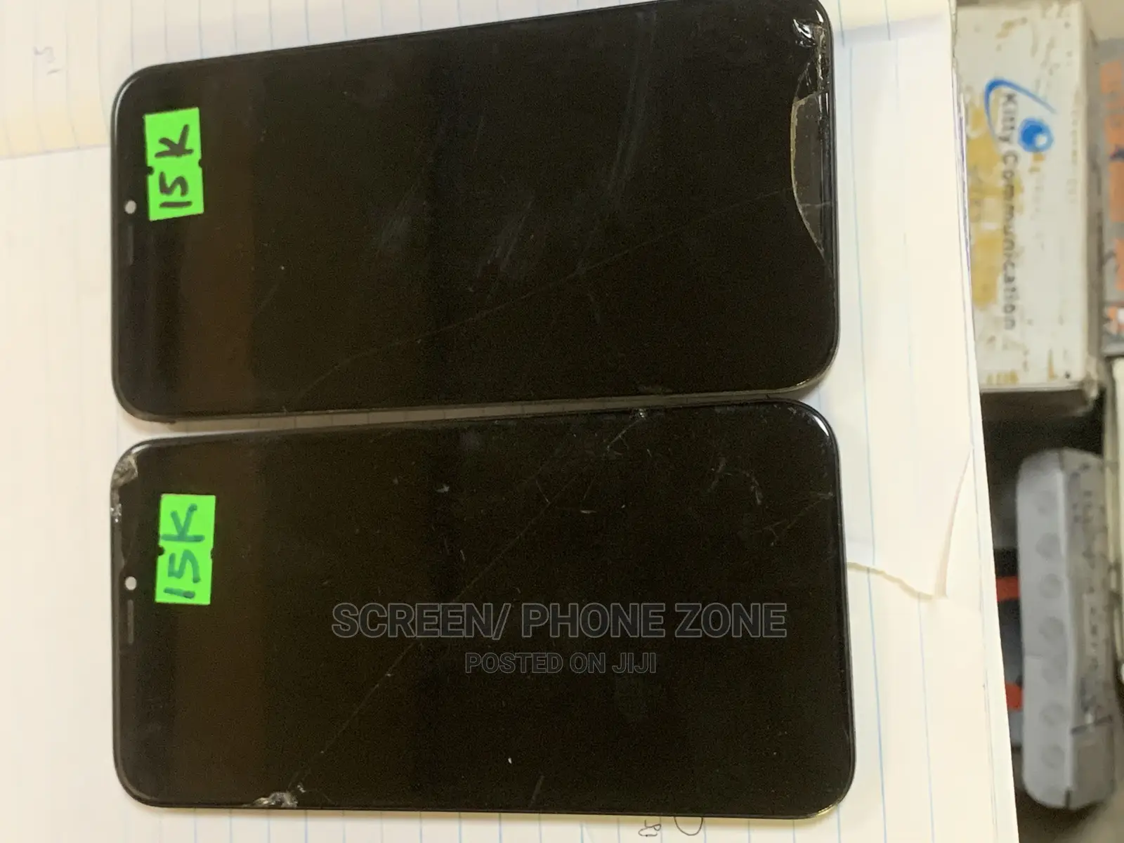 iPhone XR Screen With Minor Cracks