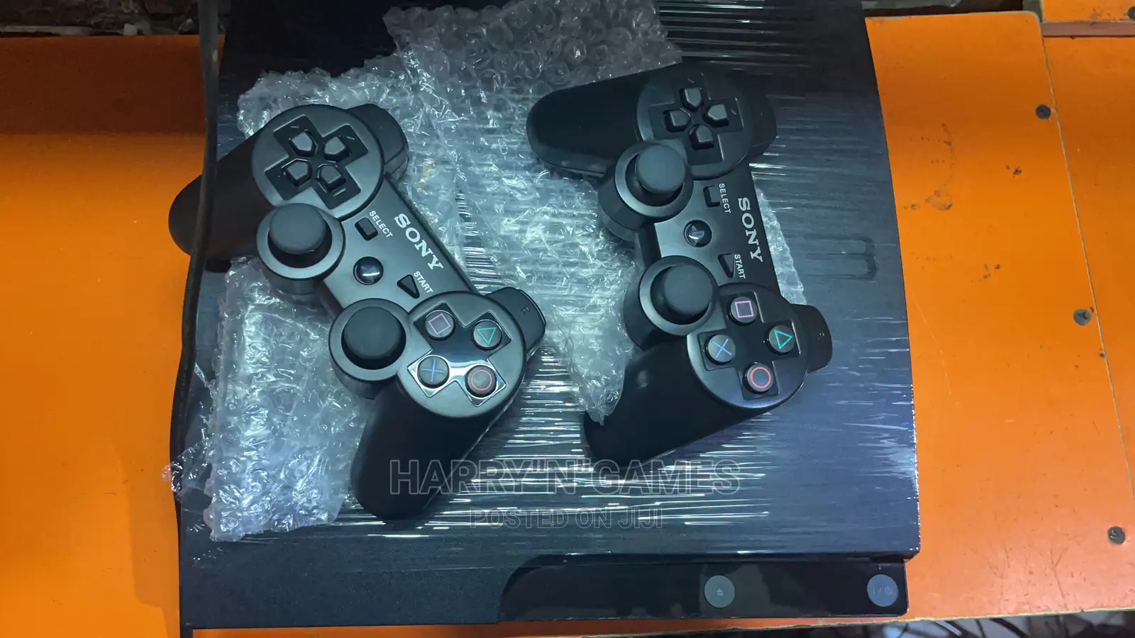 Playstation 3 Slim Exclusive