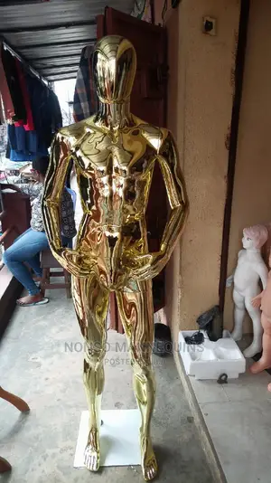 Faceless Gold Chrome Male Fashion Display Dummy
