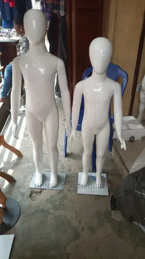 Unisex Faceless Age 3 to 6 and Age 6 to 9 Years Glossy Dummy
