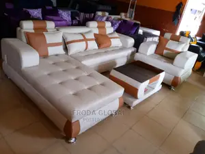 Quality Couch: L-Shape Sofa,Single Chair and Table. Jpcrll18