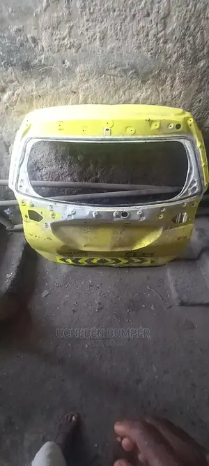 Empty Boot Toyota Rush 2018