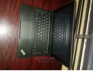 Laptop Lenovo ThinkPad Yoga 4GB Intel Core I3 SSD 256GB