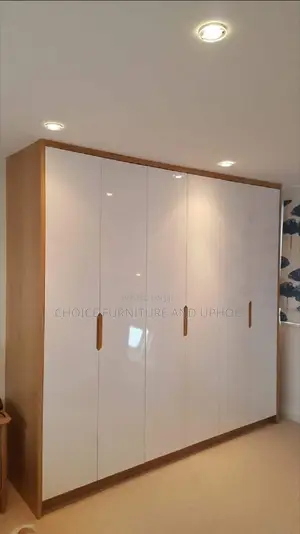 Wardrobe 6 Doors
