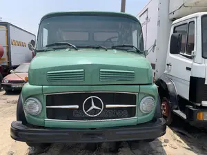 Foreign Used Mercedes - Benz 911 Water Tanker Truck