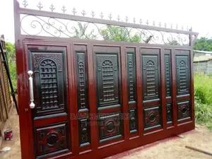Noiseless Sliding Gate