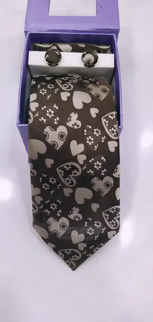Exclusive 3pcs Turkish Suit + Free Premium Tie or Metal Cuff