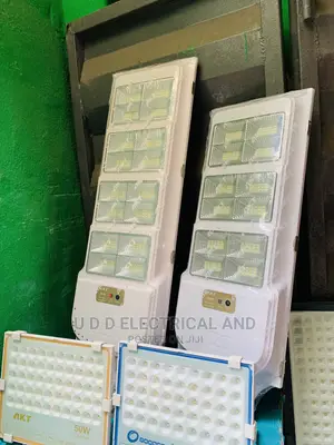 A K T Solar Street Light 200w 150w Available Very Bright