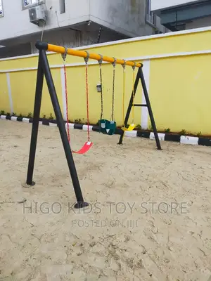 3 Seaters Swing