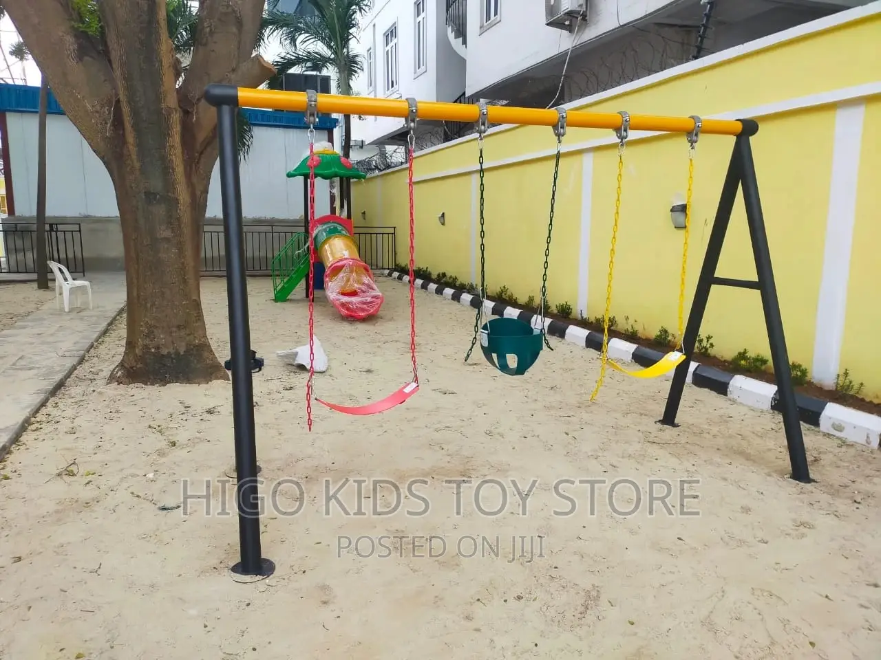 3 Seaters Swing