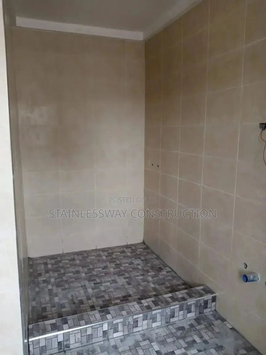 Fomework for Shower Cubicle Basement