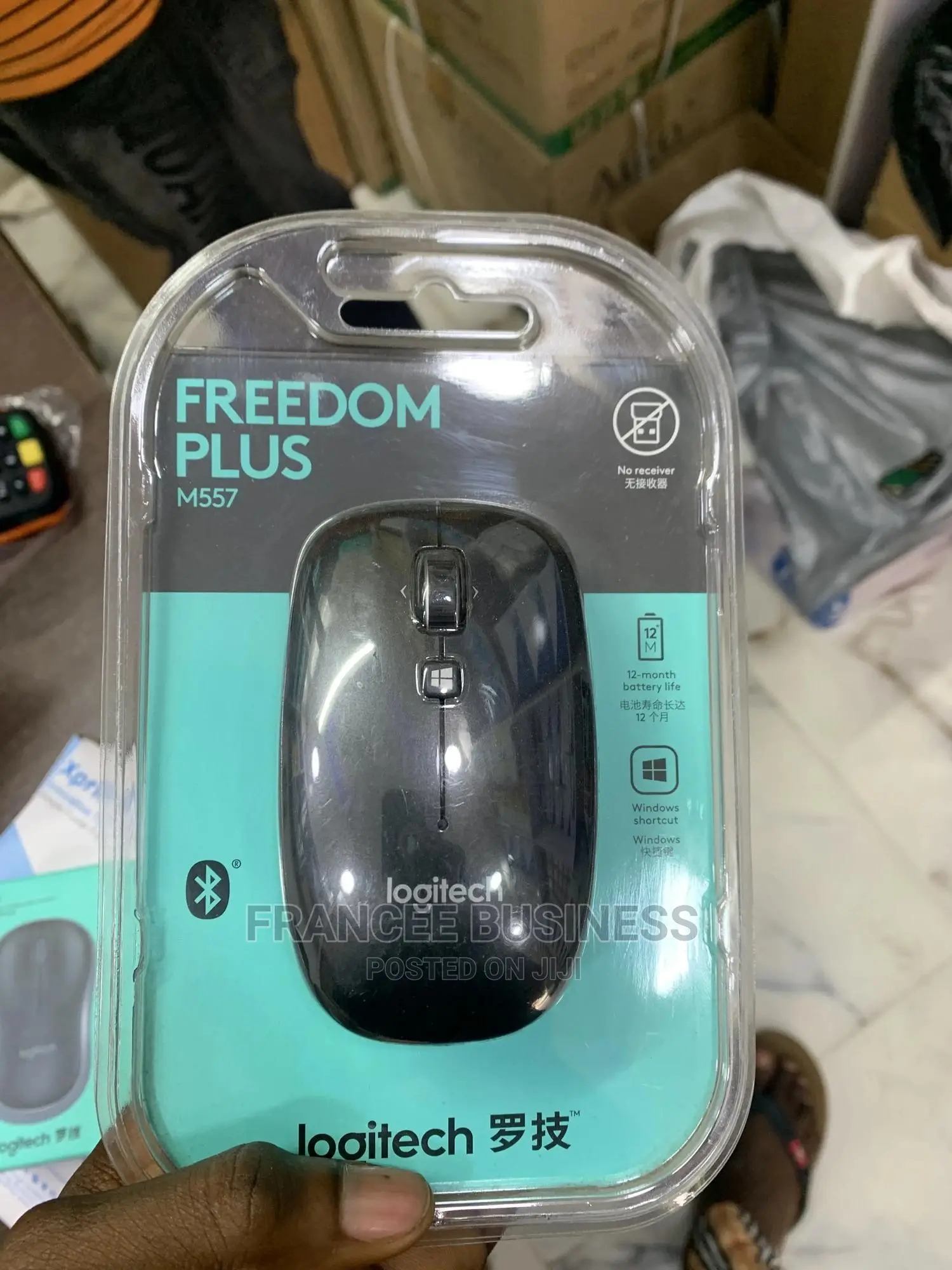 Logitech M557 Freedom Plus