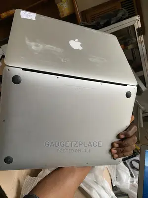 Laptop Apple MacBook Air 8GB Intel Core I7 SSD 128GB