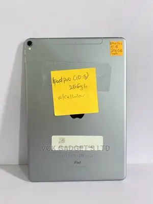 Apple iPad Pro 10.5 (2017) 256 GB Gray
