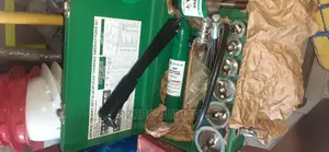 Hydrolic Knockout Punch Greenlee 1/2-2"