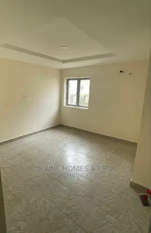 4bdrm Duplex in Brain Nd Hammer City, Life Camp for sale