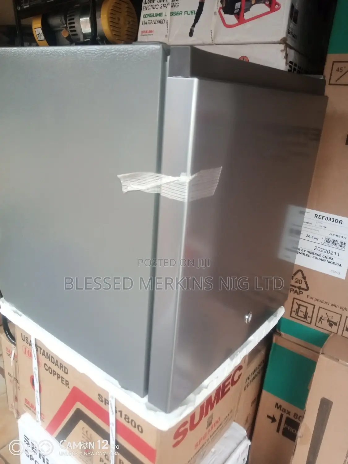 Hisense Bedside Fridge REF45DR