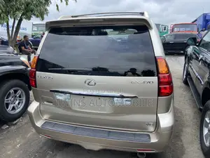 Photo - Lexus GX 470 2007 Gold