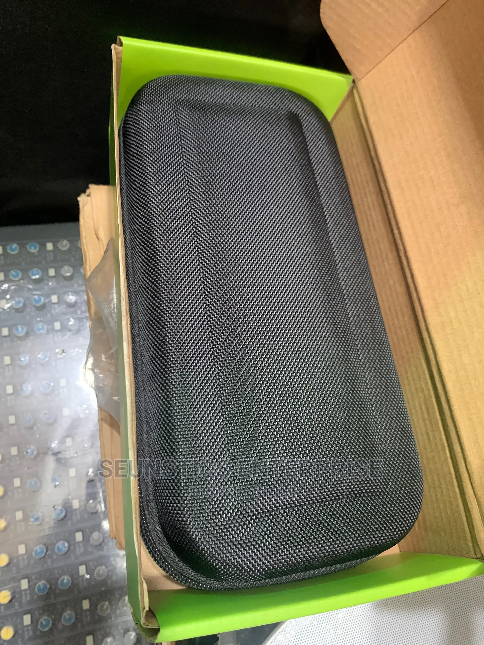Quality Wireless Saxophone/Trumpet/Violin Microphone