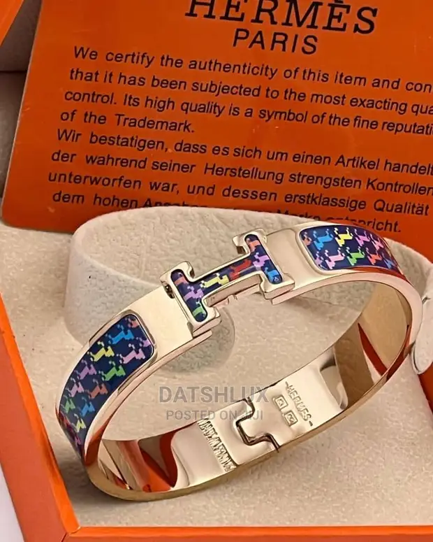 Hermes Clic H Quadrige Au Fil Bracelet in Lagos Island (Eko