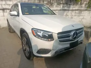 Mercedes-Benz GLC-Class 2017 White
